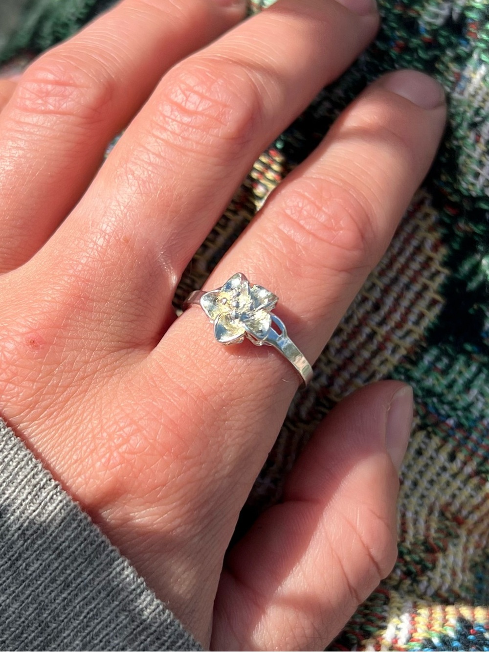Silver Flower Ring